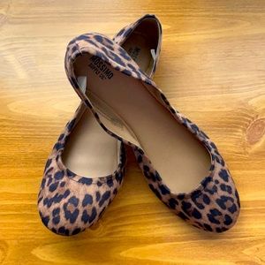 Leopard print flats